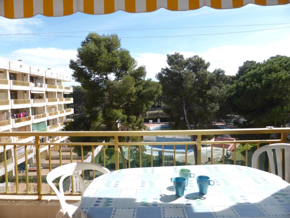 Apartamentos La Masia 002 Салоу Экстерьер фото