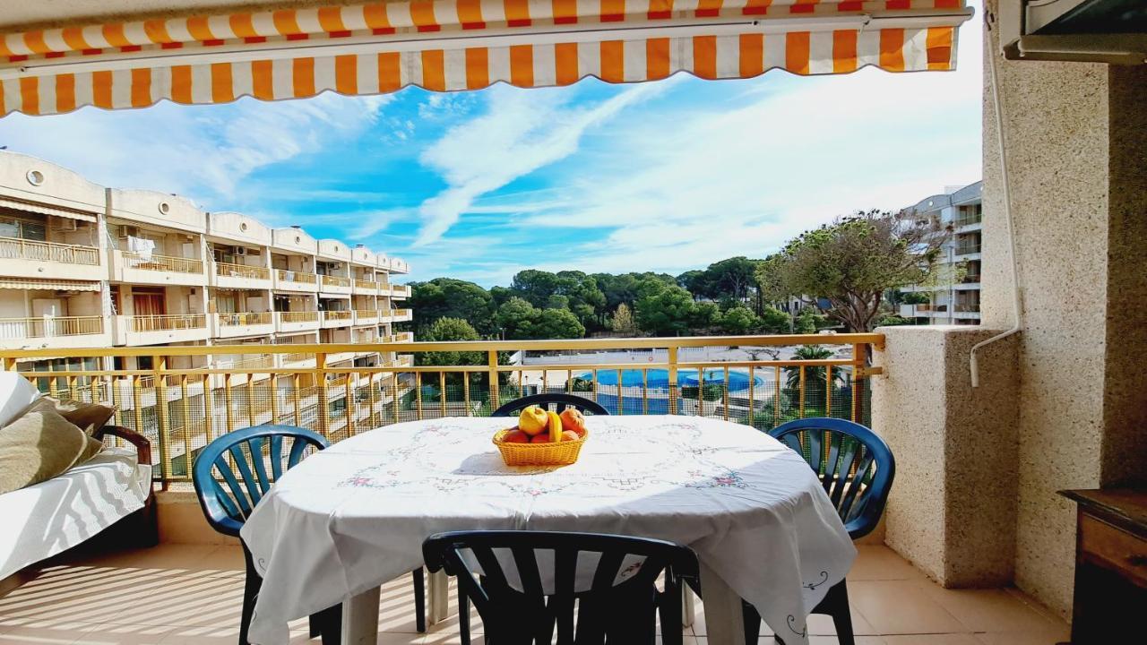 Apartamentos La Masia 002 Салоу Экстерьер фото