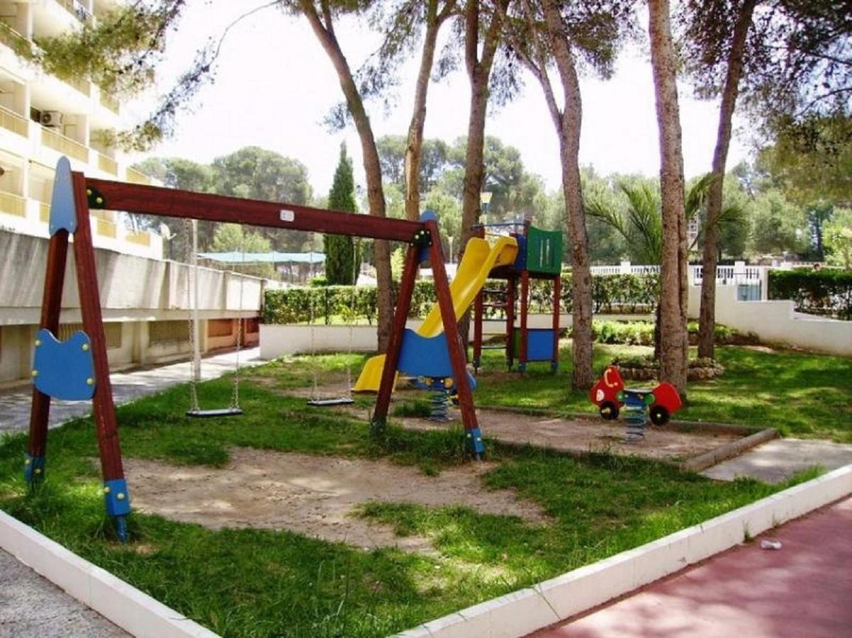 Apartamentos La Masia 002 Салоу Экстерьер фото