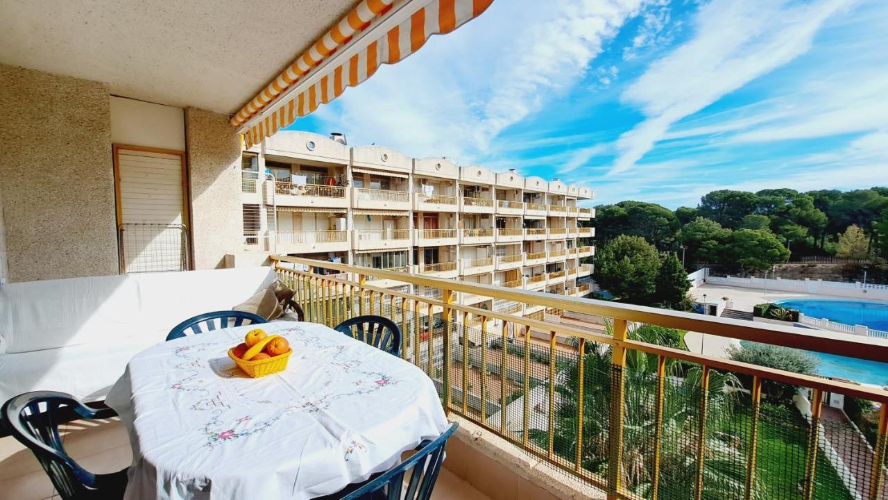 Apartamentos La Masia 002 Салоу Экстерьер фото